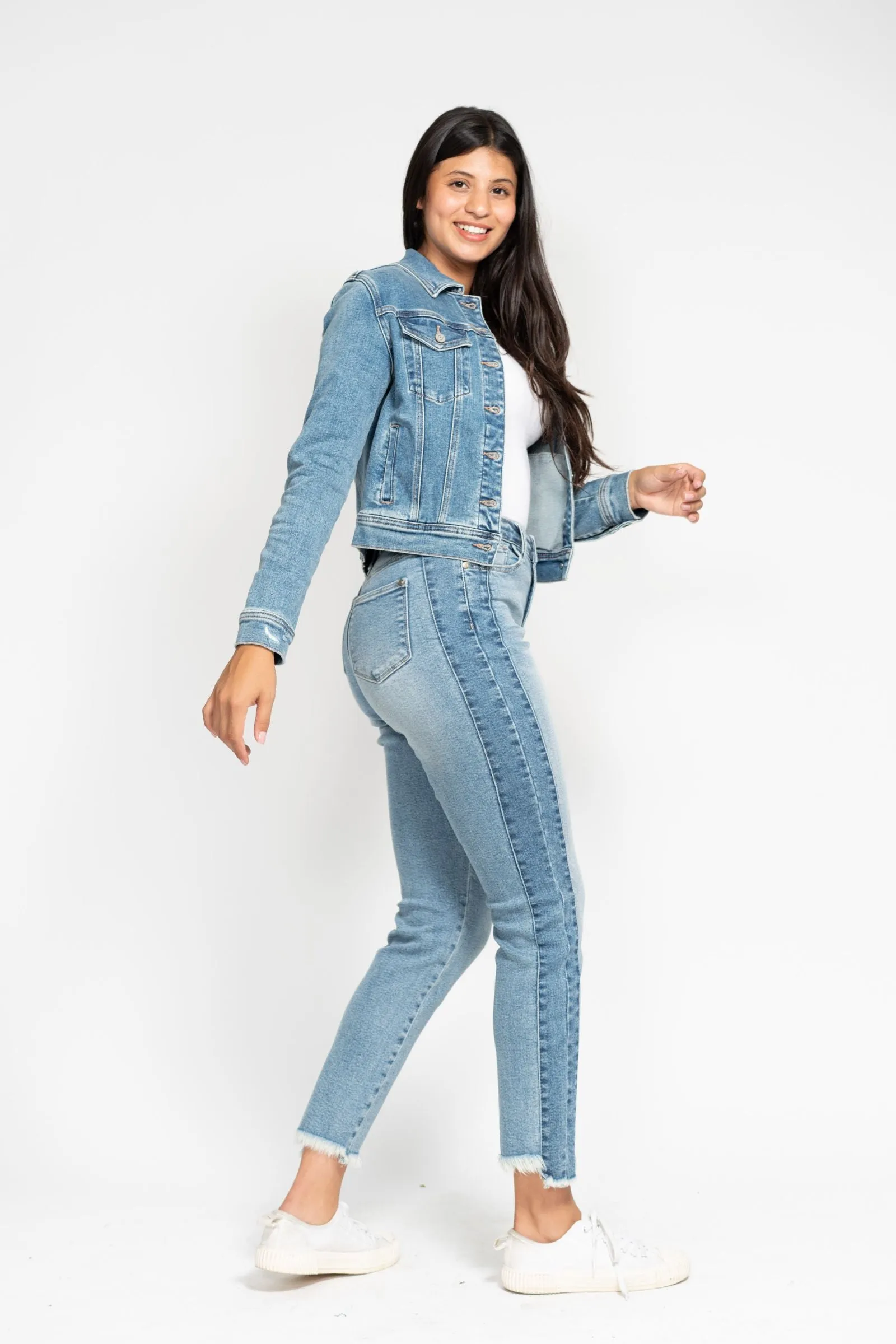 Judy Blue Classic Vintage Wash Denim Jacket 7877